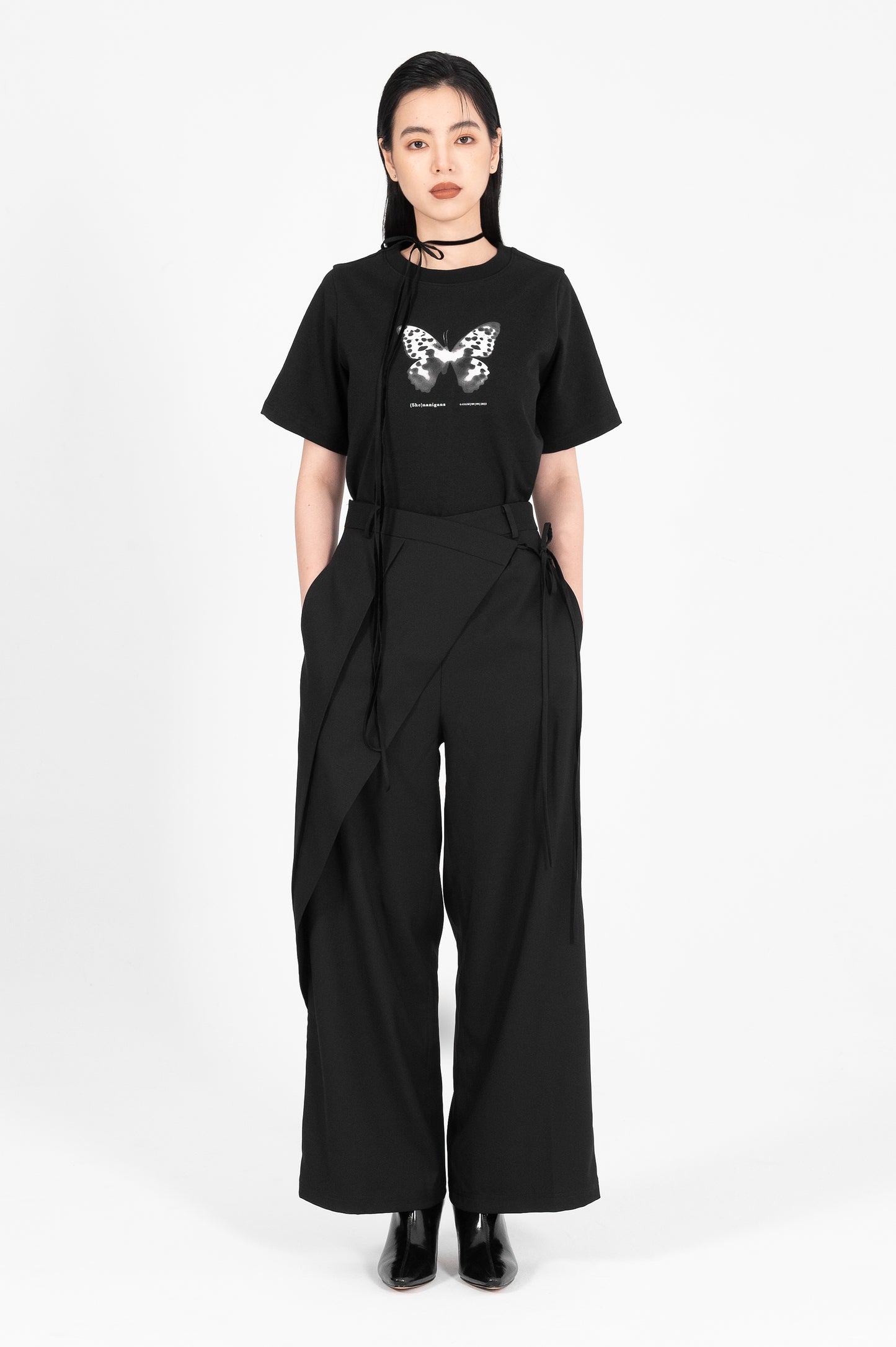 Butterfly Lumen Print T-shirt (Black&White)